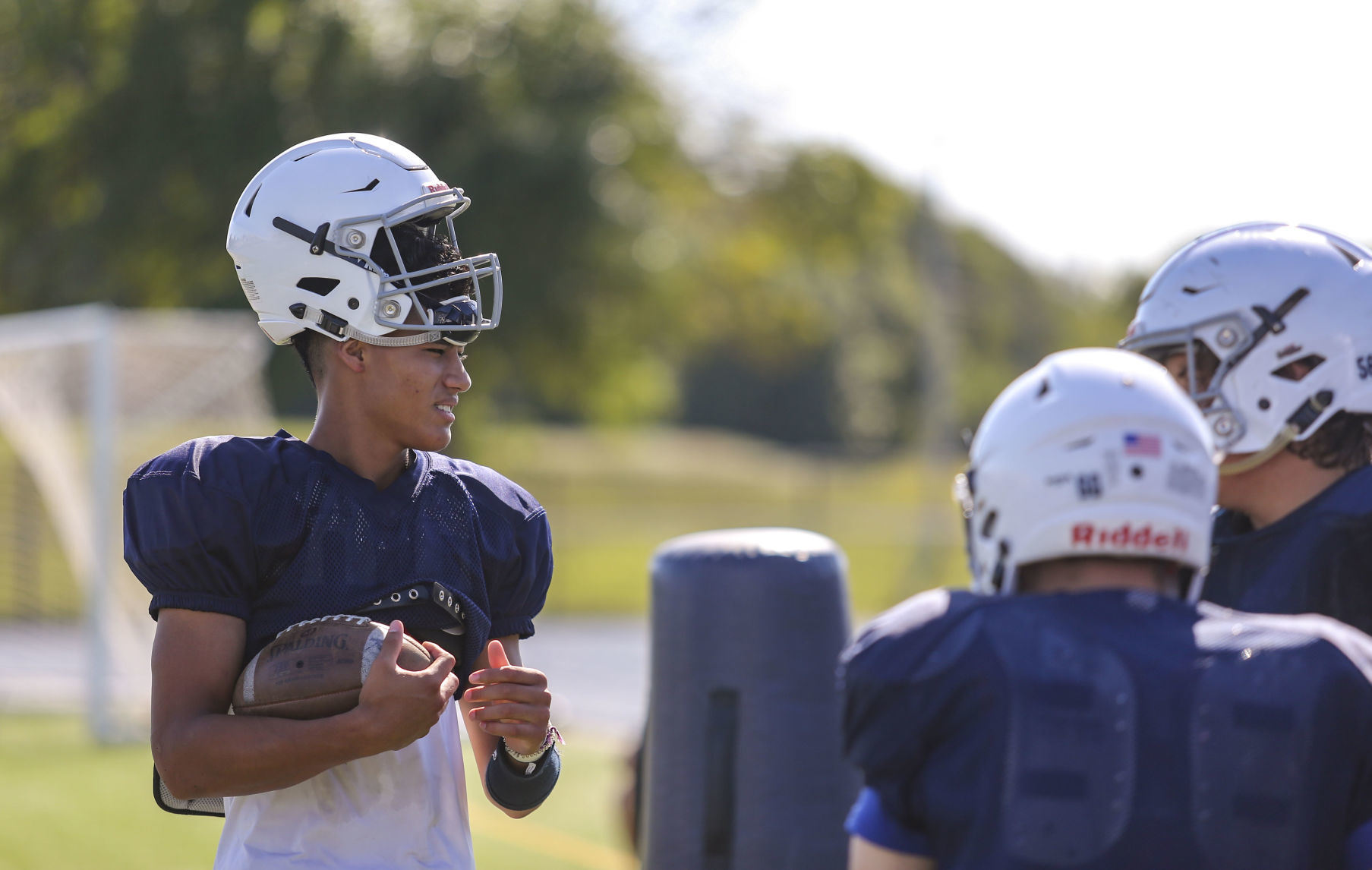 081519-qct-spt-pv-football-001
